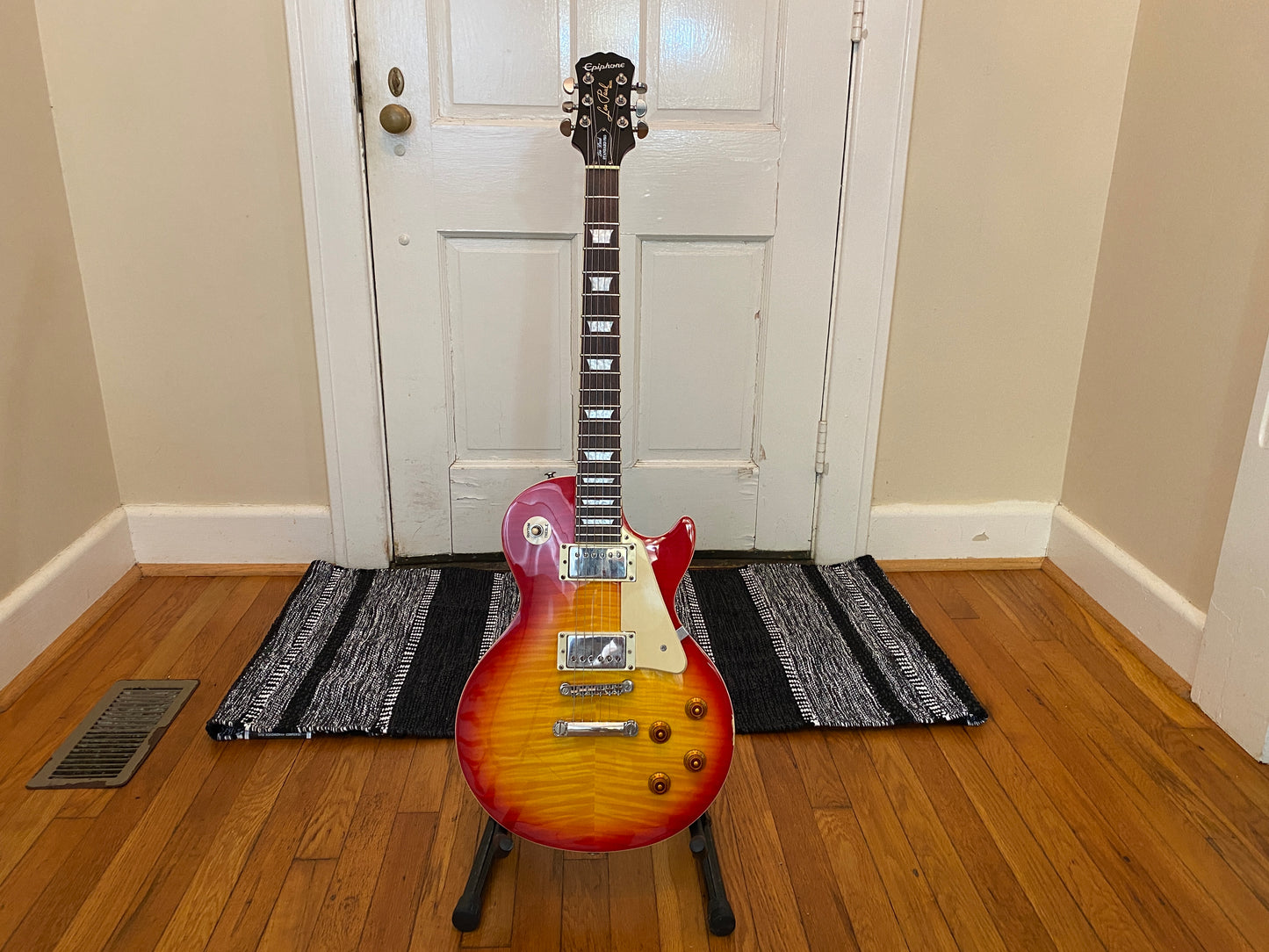 2012 Epiphone Les Paul Standard Pro | Plays Great, Hard Case