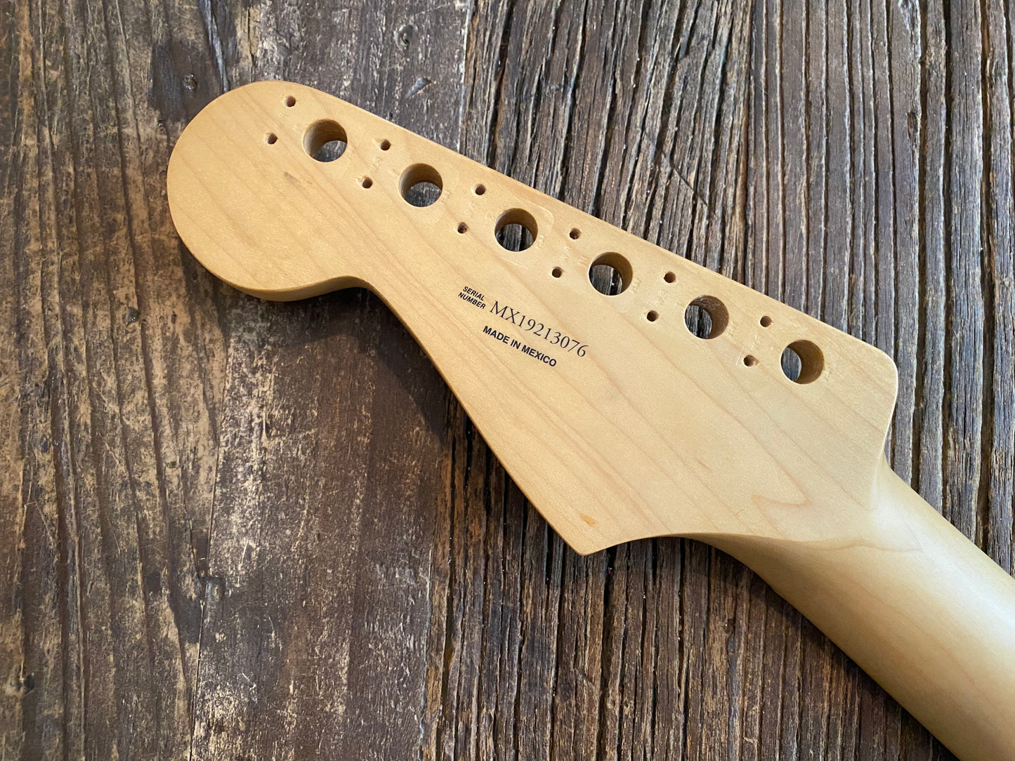 2019 Player Stratocaster Neck | 22 Fret Maple Board, Fresh Level / Crown / Polish