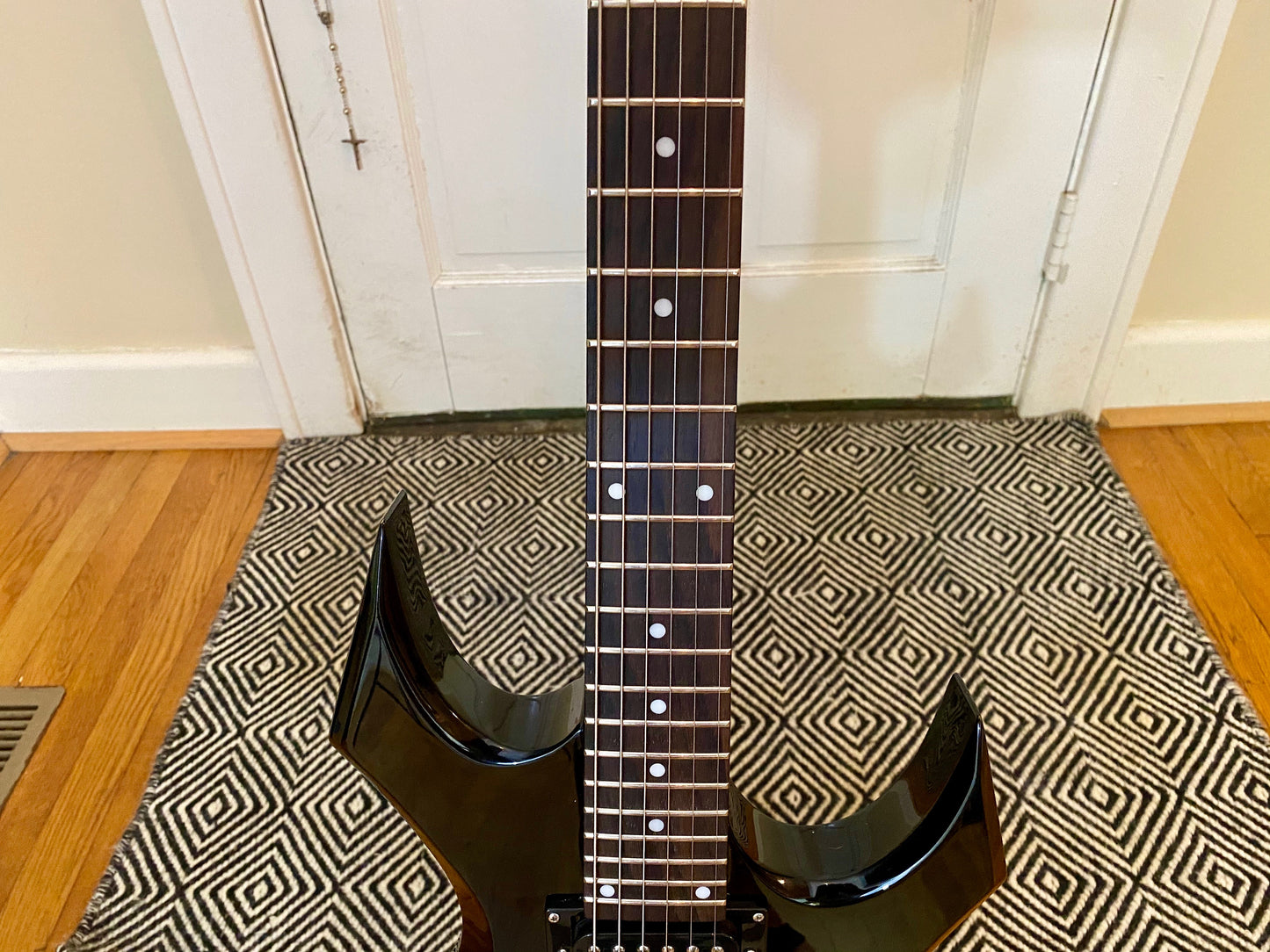 B.C. Rich Warlock | Black, Very Clean, Plays Great