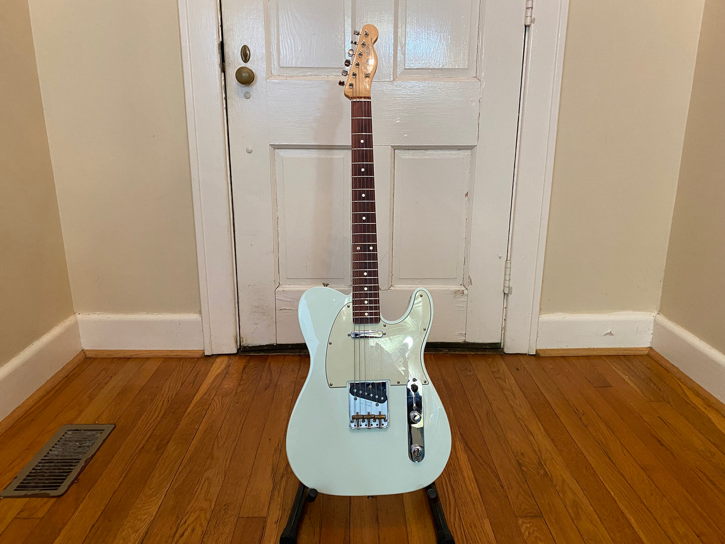 2018 Classic Player 60s Baja Telecaster | Sonic Blue | Fender Hard Case, Super Clean