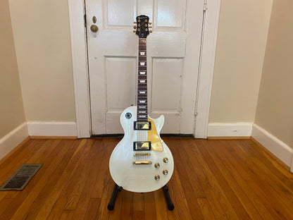 2011 Les Paul Standard Royale Limited Edition Custom Shop | Pearl White, Orange Sparkle Binding