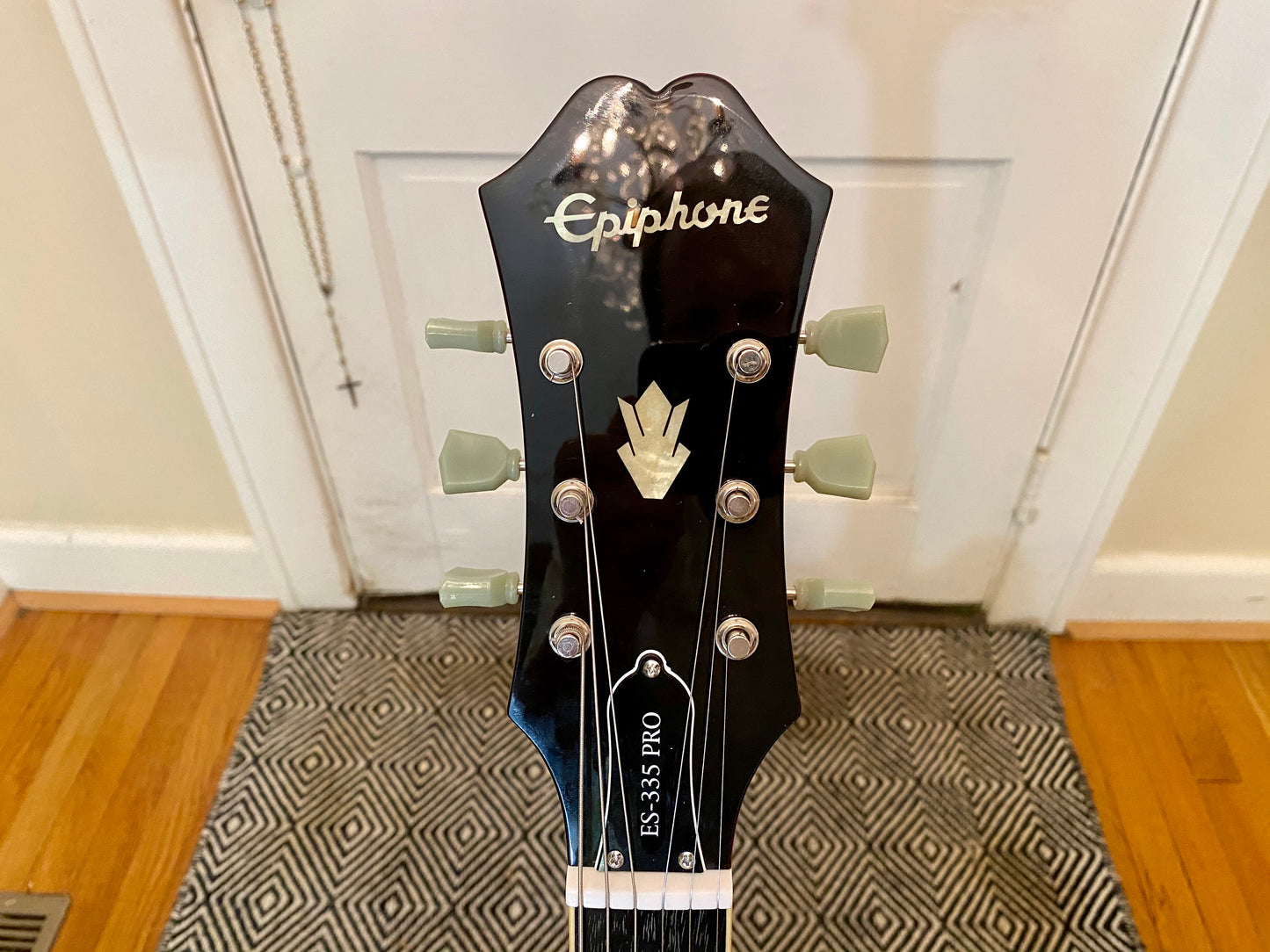 2016 Epiphone ES-335 Pro | Coil Split, Hard Case, Super Clean