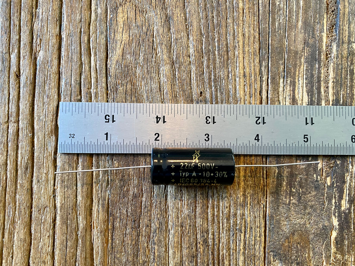 F&T Electrolytic "Typ A" Capacitor