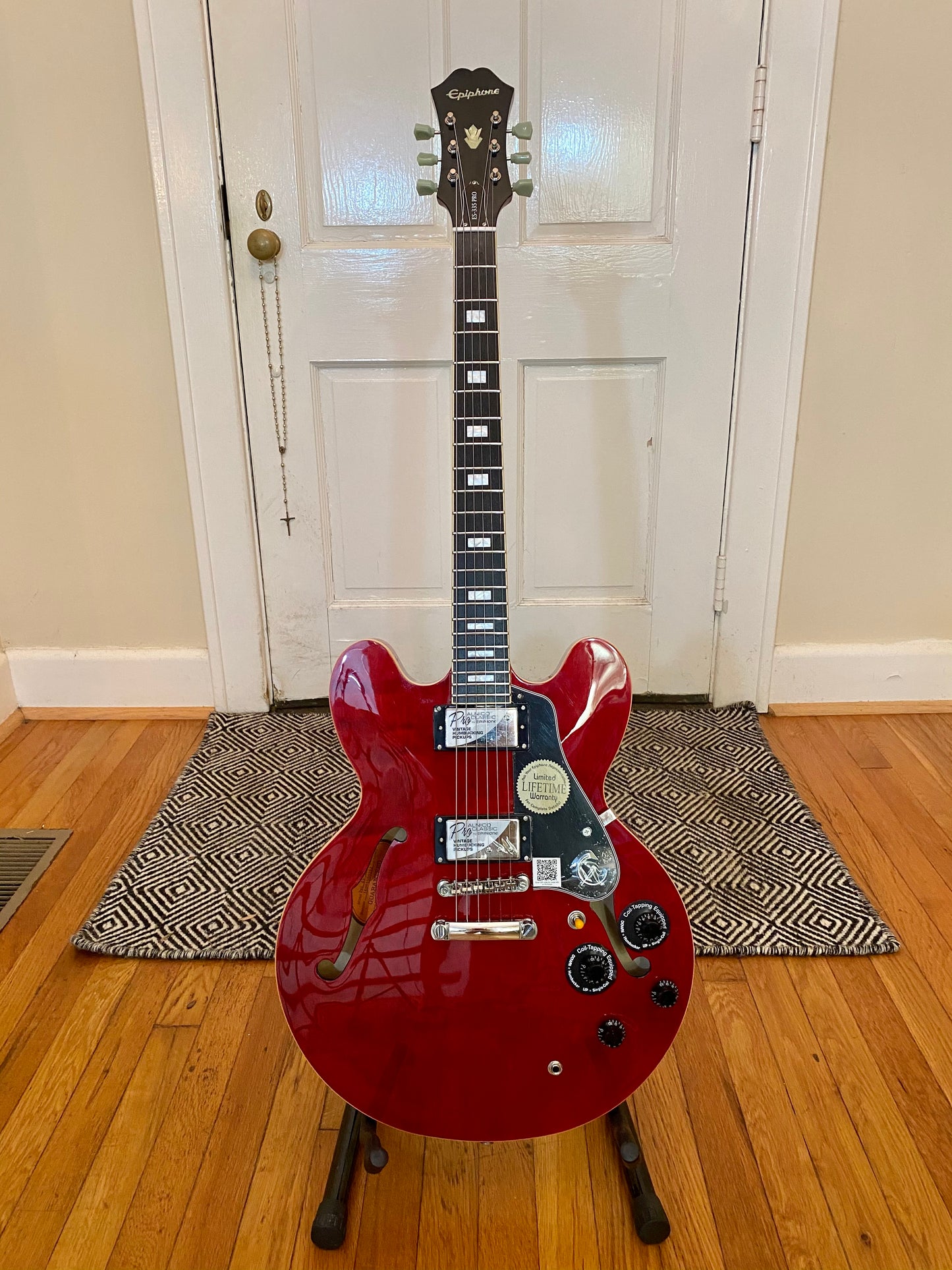 2016 Epiphone ES-335 Pro | Coil Split, Hard Case, Super Clean