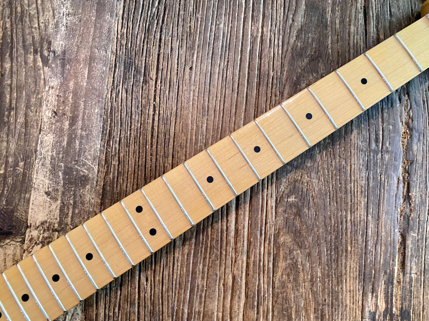 2014 Squier Vintage Modified 70s Stratocaster Neck + Tuners | Gloss maple, Big CBS Headstock
